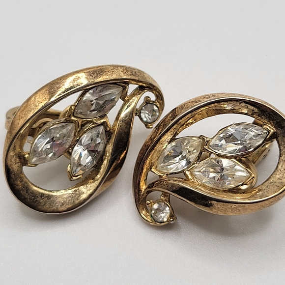 VTG Trifari Clear Rhinestones Pendant Necklace & Coordinating Earrings | SIGNED - Picture 6 of 12